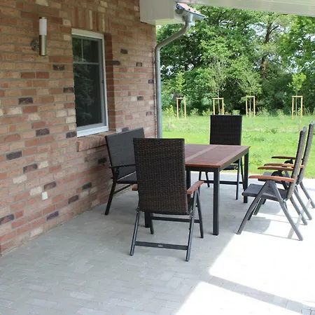 Haus Kornblume Oberlangen