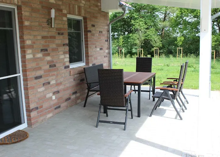 Haus Kornblume Oberlangen